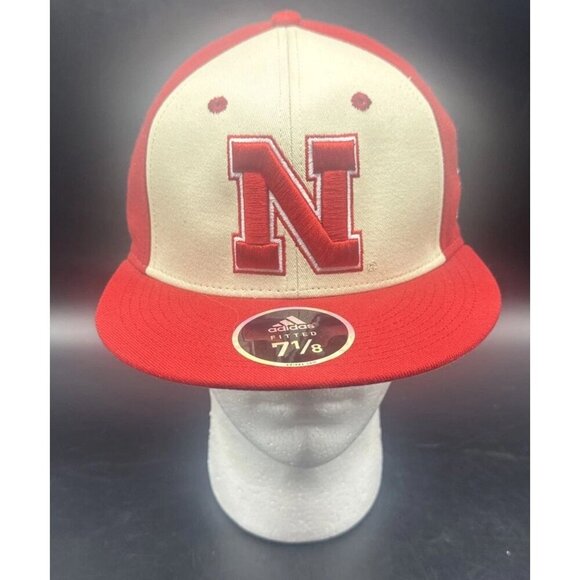 Nebraska Cornhuskers Adidas Red Climalite NCAA Fitted Hat Cap 7 1/8 NEW - Picture 1 of 8